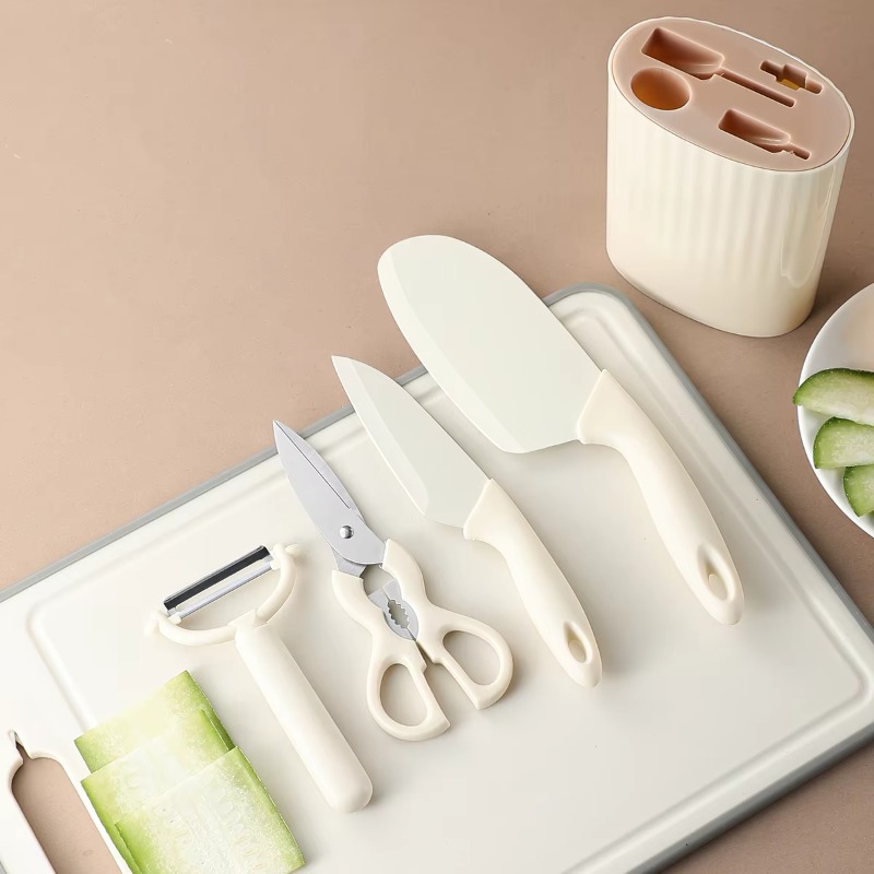 5点セットのキッチン用小型ツール。ステンレス製のフルーツナイ - Baby Food Knife Set のレビューと価格