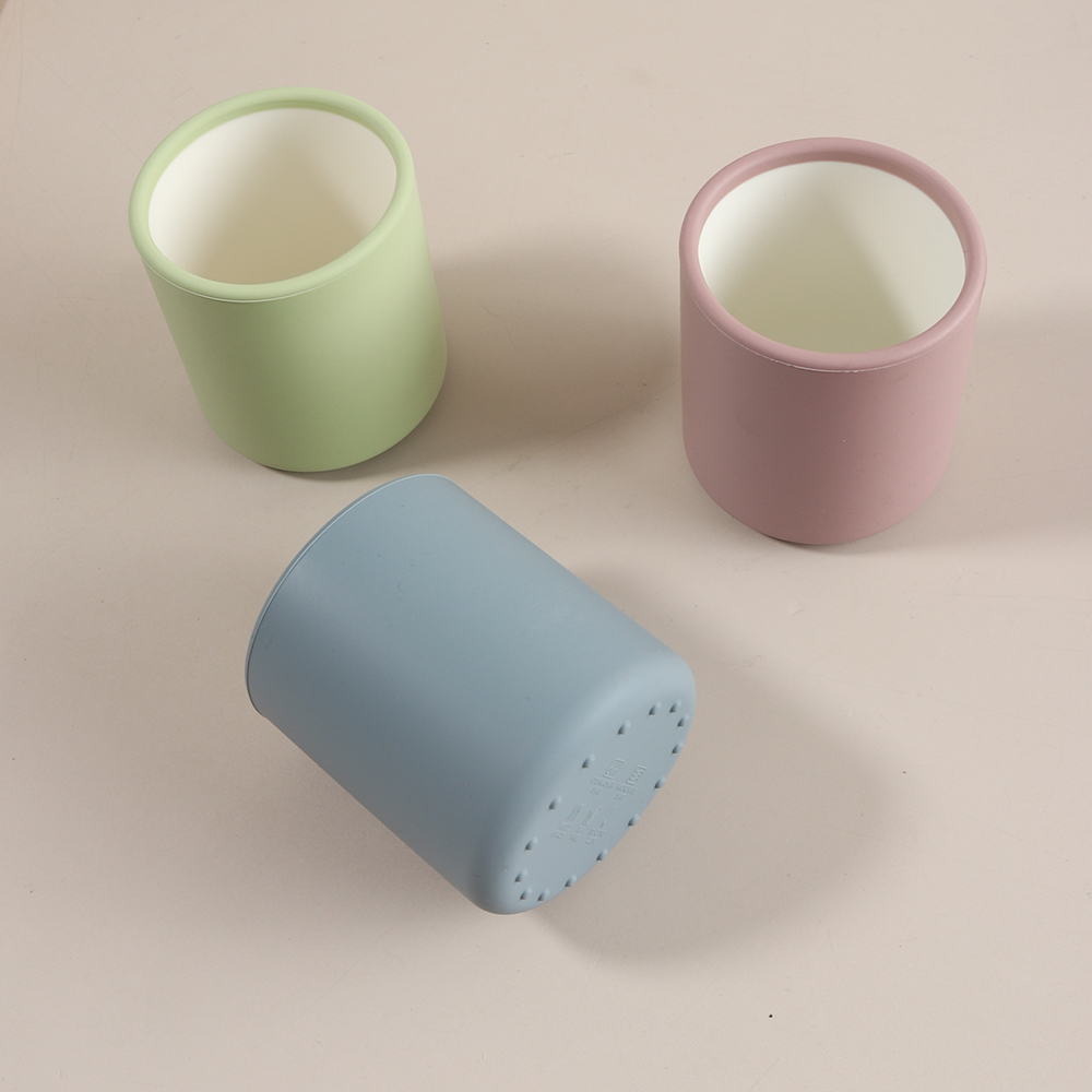 パーソナライズされたカスタム名入りベビーシリコン製トレーニン - Baby Food Grater のレビューと価格